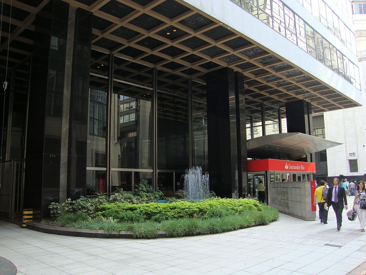 1200px-Edificio_Banco_Río_(planta_baja)